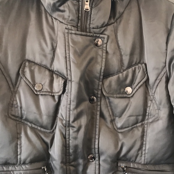 Guess Faux Fur Jacket - Picture 2 of 7